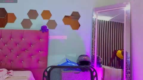 Snapshot of paulina_sodi chatting on 06/30/26, 07:26 Paulina online show from 06/30/26, 07:26