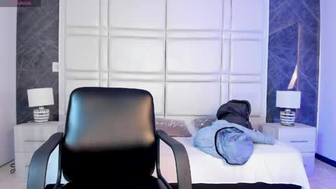 Snapshot of paulina_sweett chatting on 06/09/26, 12:06 Paulina online show from 06/09/26, 12:06