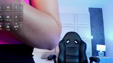 Snapshot of paulina_sweett chatting on 06/12/26, 12:15 Paulina online show from 06/12/26, 12:15