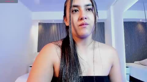 Snapshot of paulina_sweett chatting on 07/14/26, 12:11 Paulina online show from 07/14/26, 12:11
