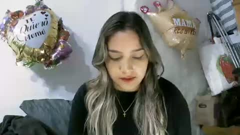 paulina_x_x online show from 05/03/26, 10:38