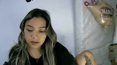 paulina_x_x online show from 05/08/26, 04:01