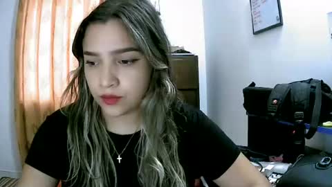 paulina_x_x online show from 06/14/26, 10:56