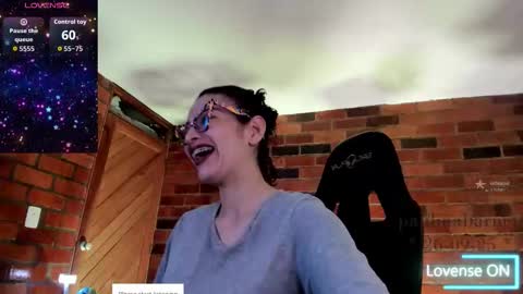 Paulina online show from 09/27/25, 03:33