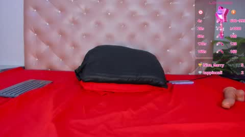 PaulinaSaennz online show from 10/01/25, 02:23