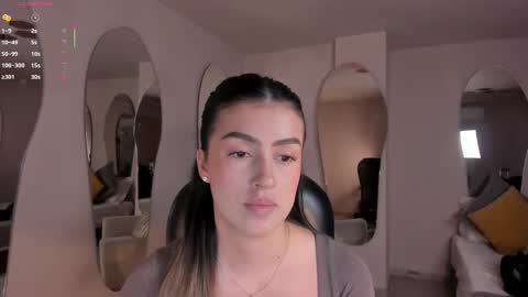 Paulina Santos  online show from 09/11/25, 07:14