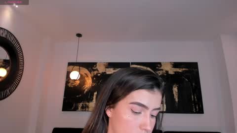 Paulina Santos  online show from 04/17/26, 08:01