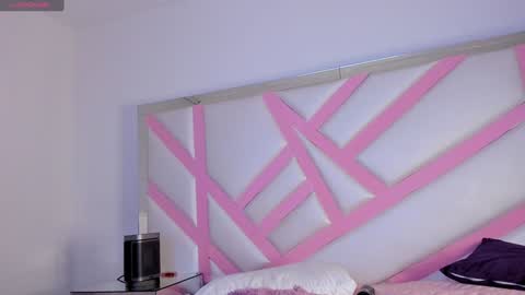 Snapshot of paulinasotoydanidemon chatting on 01/17/25, 06:44 Paulina soto online show from 01/17/25, 06:44