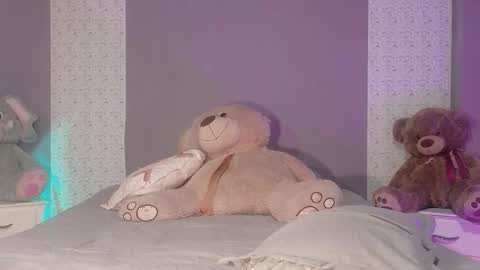 paulina online show from 12/13/25, 07:53