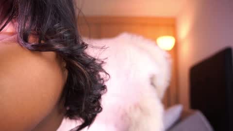 Snapshot of pauline_7 chatting on 12/20/24, 03:10 pauline_7 online show from 12/20/24, 03:10