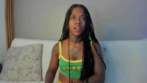 Pauline online show from 09/26/25, 01:42