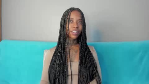 Pauline online show from 09/27/25, 10:15