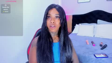 Pauline online show from 03/02/26, 02:25