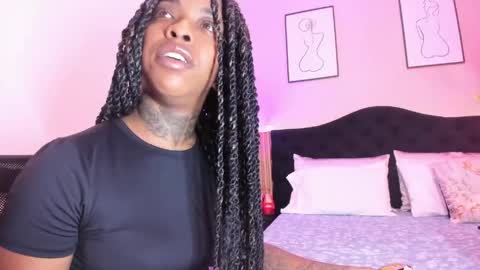 Pauline online show from 04/15/26, 02:29