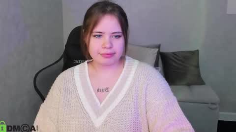 Erica online show from 12/03/25, 09:51