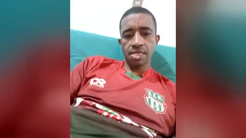 paulo_vitor_barbosa2 online show from 08/03/26, 10:02