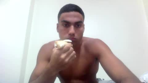 paulo online show from 04/15/26, 07:58