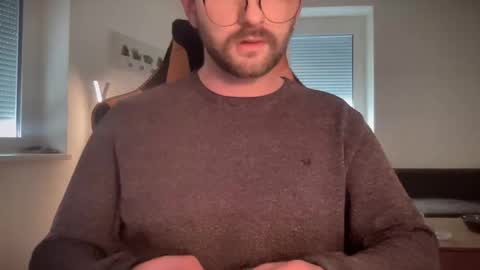 love bush online show from 02/02/26, 01:21