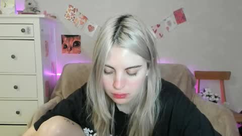 Allisses online show from 05/09/26, 05:56