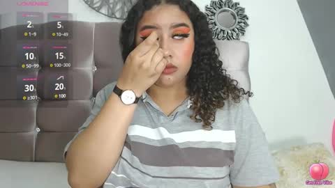 Snapshot of payton_bailey chatting on 12/17/24, 05:36 Payton online show from 12/17/24, 05:36