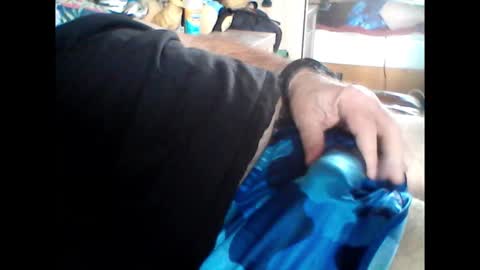 Snapshot of pbemid chatting on 02/24/25, 11:21 Papabear online show from 02/24/25, 11:21