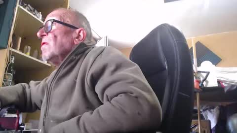 pc8474408 online show from 05/10/26, 11:04