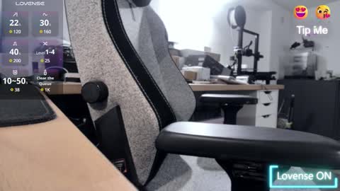 Snapshot of pc92160 chatting on 03/08/25, 10:02 pc92160 online show from 03/08/25, 10:02