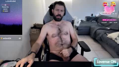 Snapshot of pc92160 chatting on 11/15/25, 07:16 pc92160 online show from 11/15/25, 07:16