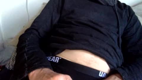 Snapshot of pea23 chatting on 10/24/25, 03:41 pea23 online show from 10/24/25, 03:41