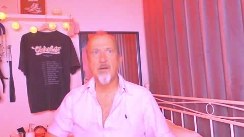 Snapshot of peacetous chatting on 12/24/24, 03:27 Marc online show from 12/24/24, 03:27