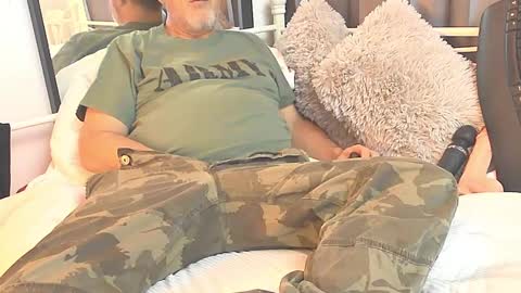 Snapshot of peacetous chatting on 01/24/25, 07:18 Marc online show from 01/24/25, 07:18