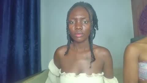 peach_ebonny online show from 04/15/26, 09:26