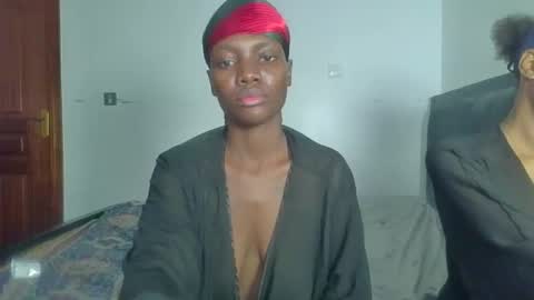 peach_ebonny online show from 06/04/26, 06:58