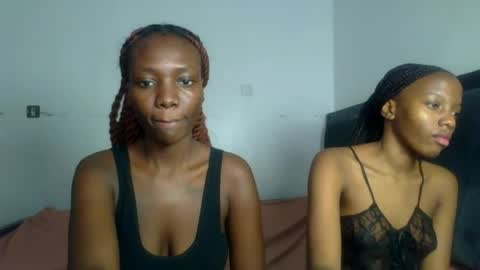 peach_ebonny online show from 06/12/26, 05:56