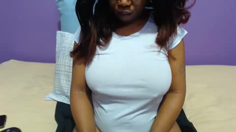 peachy online show from 02/19/25, 05:27