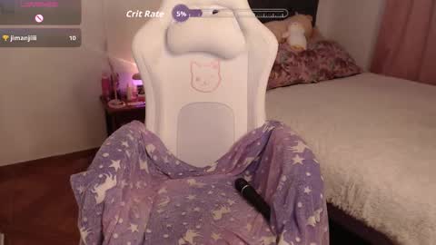 peacherry_ online show from 02/25/26, 12:09