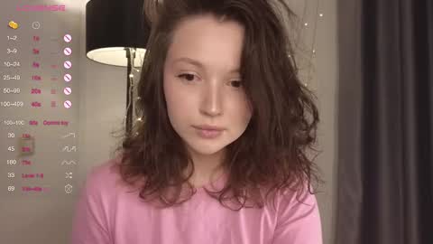 Lili online show from 02/26/25, 10:09