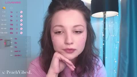 Lili online show from 03/08/25, 01:50