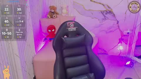 peachy_tay online show from 05/19/26, 11:38