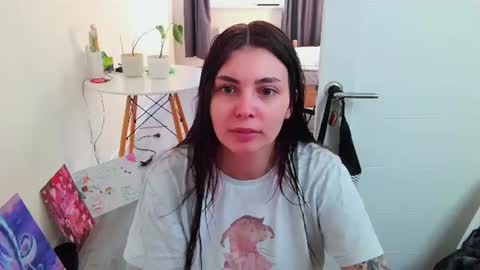 Snapshot of peachybabe__ chatting on 07/13/26, 04:43 Peachy online show from 07/13/26, 04:43