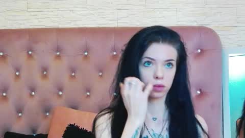 Snapshot of peachyella26 chatting on 02/23/26, 08:44 Ella online show from 02/23/26, 08:44