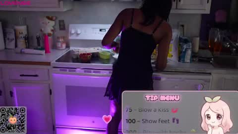 peachypeachgirl online show from 05/15/26, 08:38