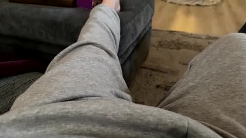 Snapshot of peakingondaddy chatting on 11/23/25, 12:49 peakingondaddy online show from 11/23/25, 12:49