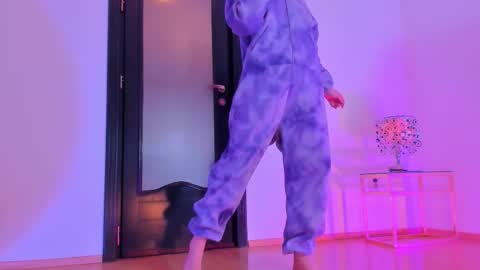 Kate online show from 02/10/26, 06:06