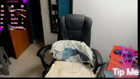 Tangerine Penaut online show from 04/16/26, 01:06