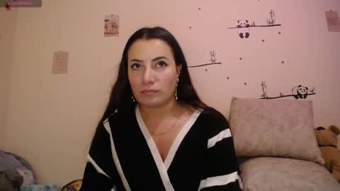 Pearl online show from 12/15/25, 04:39