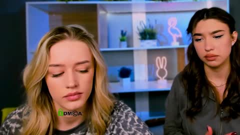 pearl heart online show from 03/26/26, 12:33