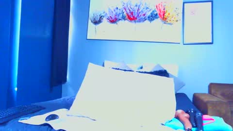 Pearl online show from 02/06/25, 09:11