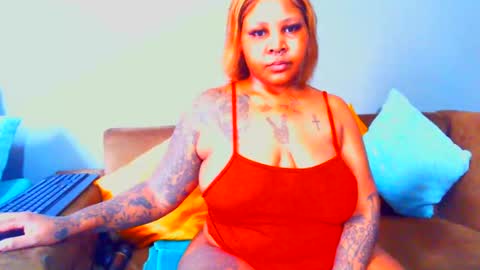 Pearl online show from 02/14/25, 09:56