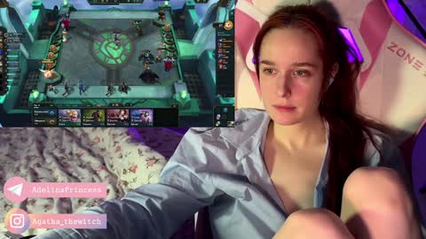 Snapshot of pearlprincess_ chatting on 01/26/25, 01:20 Adelina online show from 01/26/25, 01:20